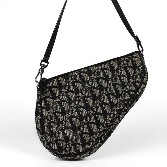 Sold - Picture 5 of 10